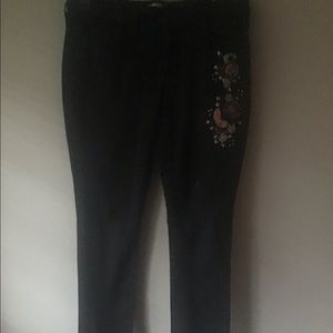 Flower jeans
